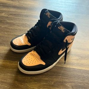 Mens 11 Jordan 1 High “Crimson Tints”